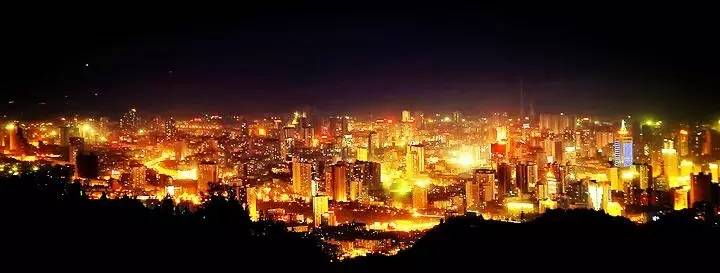 做客中央台甘肃省委常委、兰州市委书记虞海燕:“兰州蓝”是怎么炼成的