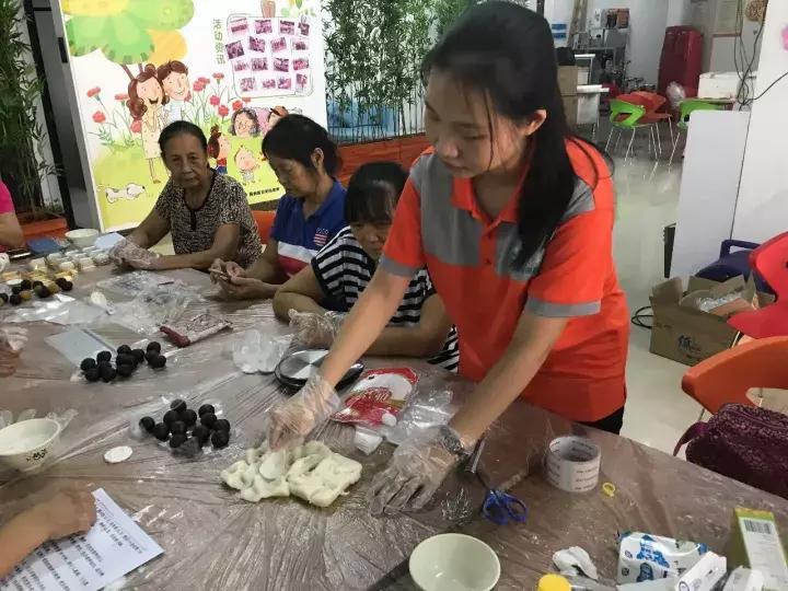 最简单的冰皮月饼教程来啦,好吃的冰皮月饼制作法