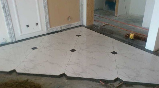 地砖用抛釉砖还是通体大理石,选地砖是选抛光砖还是抛釉砖