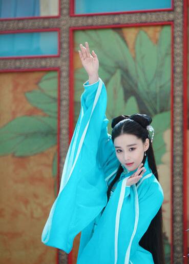 花谢花飞花满天何润东与王艳相认,何润东张馨予最新电视剧