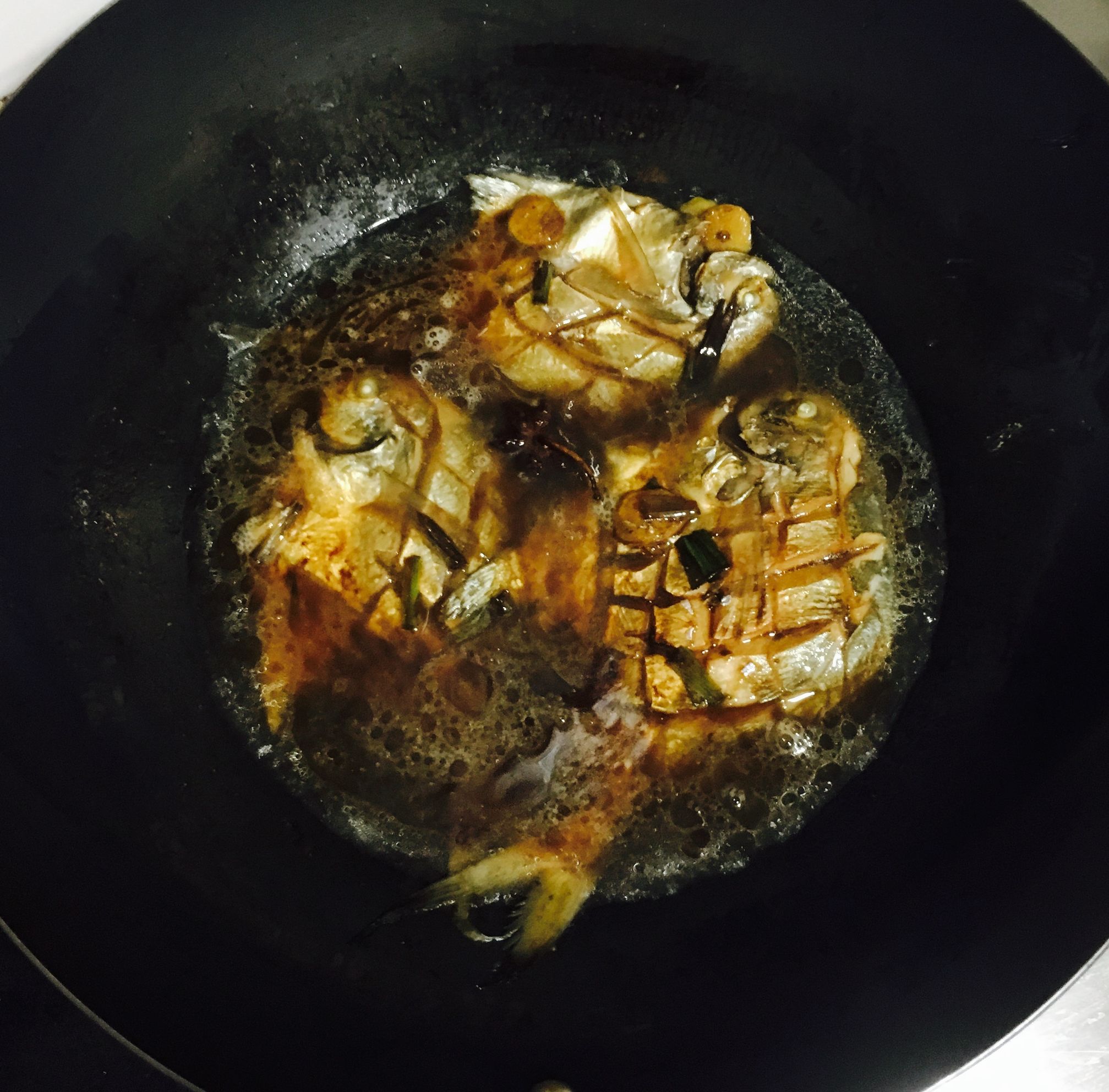 家常菜红烧鲳鱼简单入味,红烧鲳鱼的最佳吃法和做法