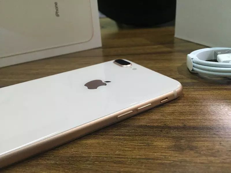 港版iphone8plus手机,iphone8plus金色256g全网最低价