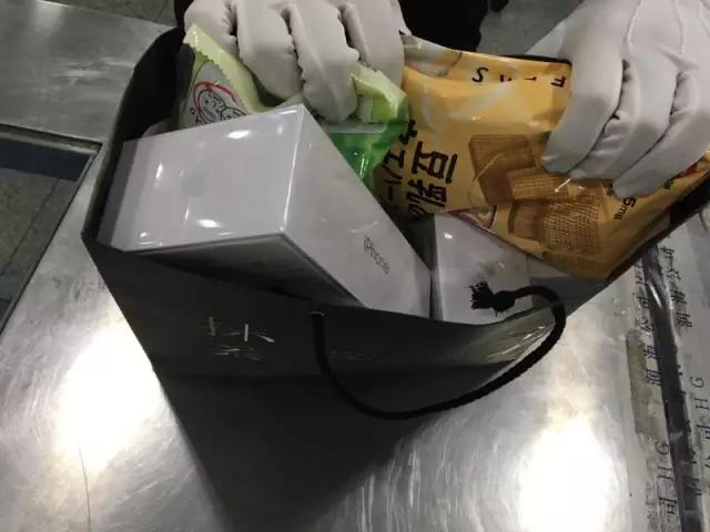 在香港买苹果8多少钱,iphone8香港现在多少钱