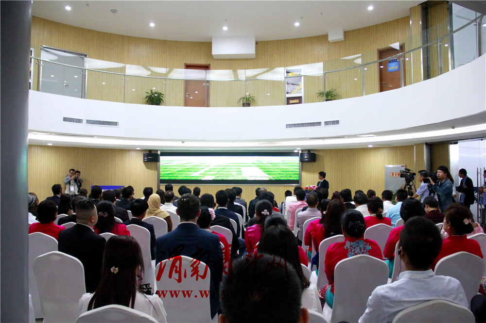 中国第六届西部跨采会,第六届中国西部服装展会