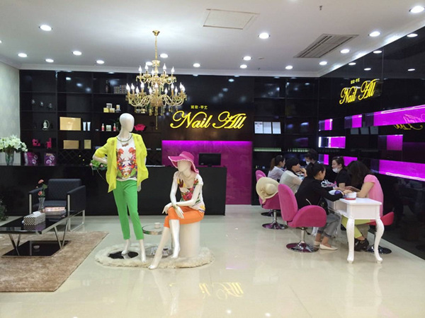 开美甲店赚钱吗利润高吗,两人合开美甲店利润怎么分配