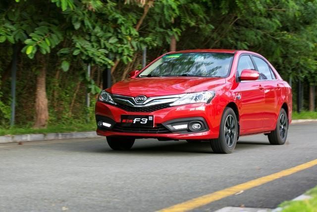 吉利新远景新车油耗越开越费油,五六万的车吉利新远景怎么样