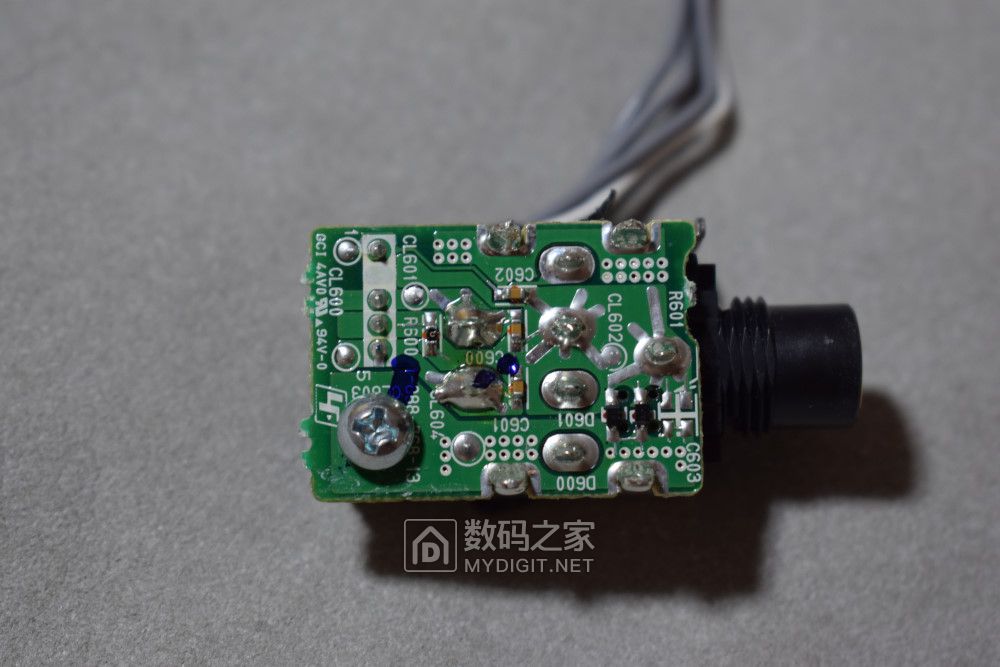 索尼uda1听感评测,索尼vf1功放拆解