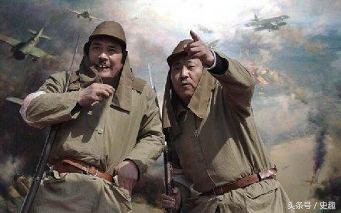 鬼子用的三八大盖里面到底是什么,抗日战争时期日军头盔有什么用