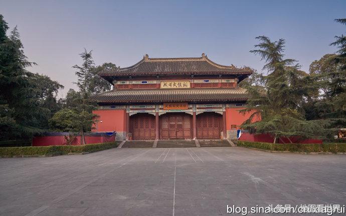 西成高铁沿线旅游,川西北高铁沿线旅游景点