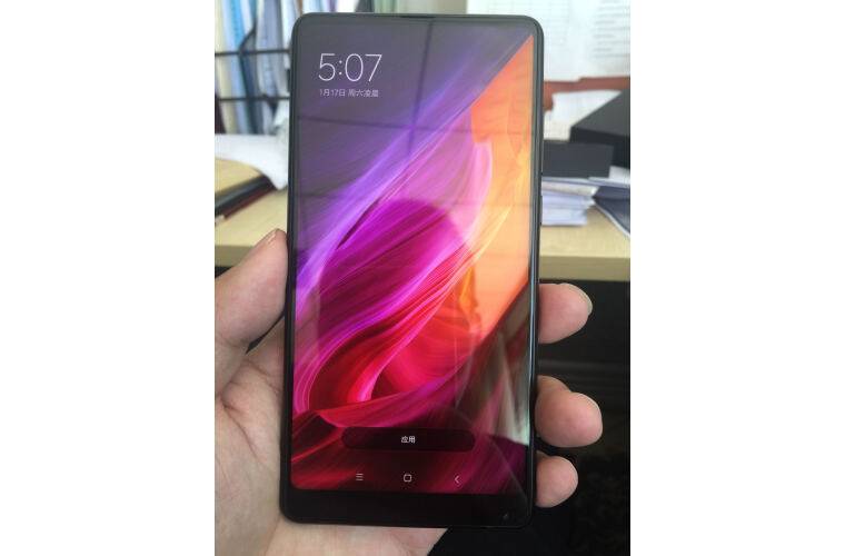 外国人买国产手机,外国小伙买了一个国产手机