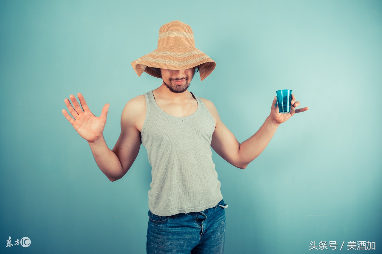 喝酒最让别人讨厌自己吃亏的，不是酒驾、闹事、乱来，而是这事