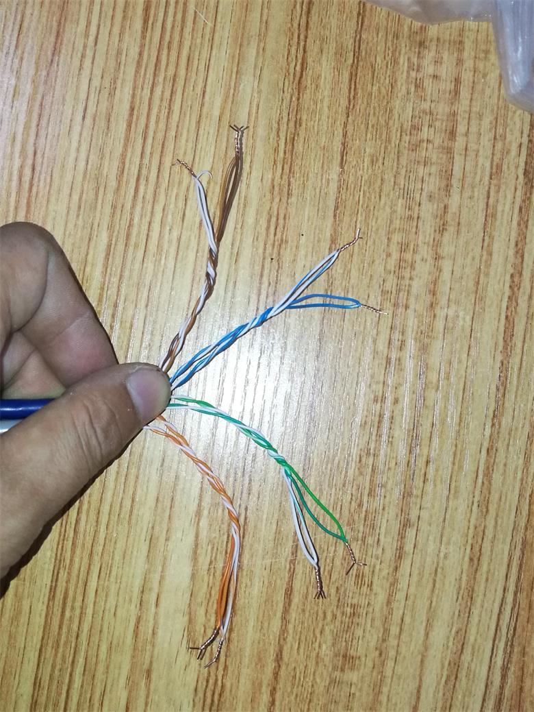 装修家里宽带网络线怎么做,家装电工网线布线全过程