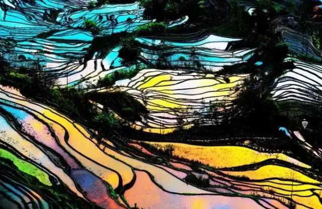 堵在路上别着急,堵在高速上不要慌