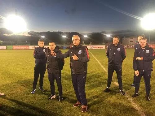 曼萨诺执教北京国安和上海申花,曼萨诺会在中超吗