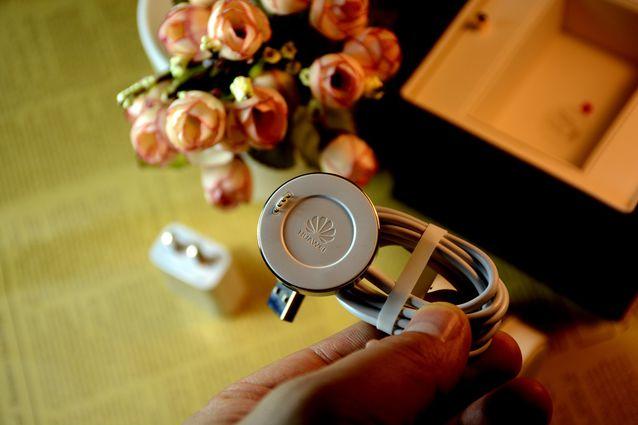 huaweiwatch3pro蓝宝石,huaweiwatch4pro球面蓝宝石