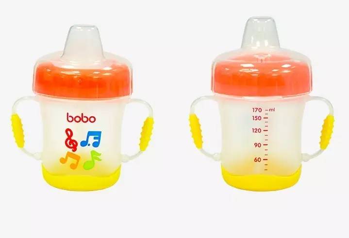 宝宝不爱喝水放点什么,宝宝不爱喝水妈妈一个小妙招解决