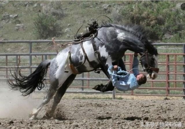 对生活的绝望崩溃催泪瞬间,十个让人绝望的瞬间