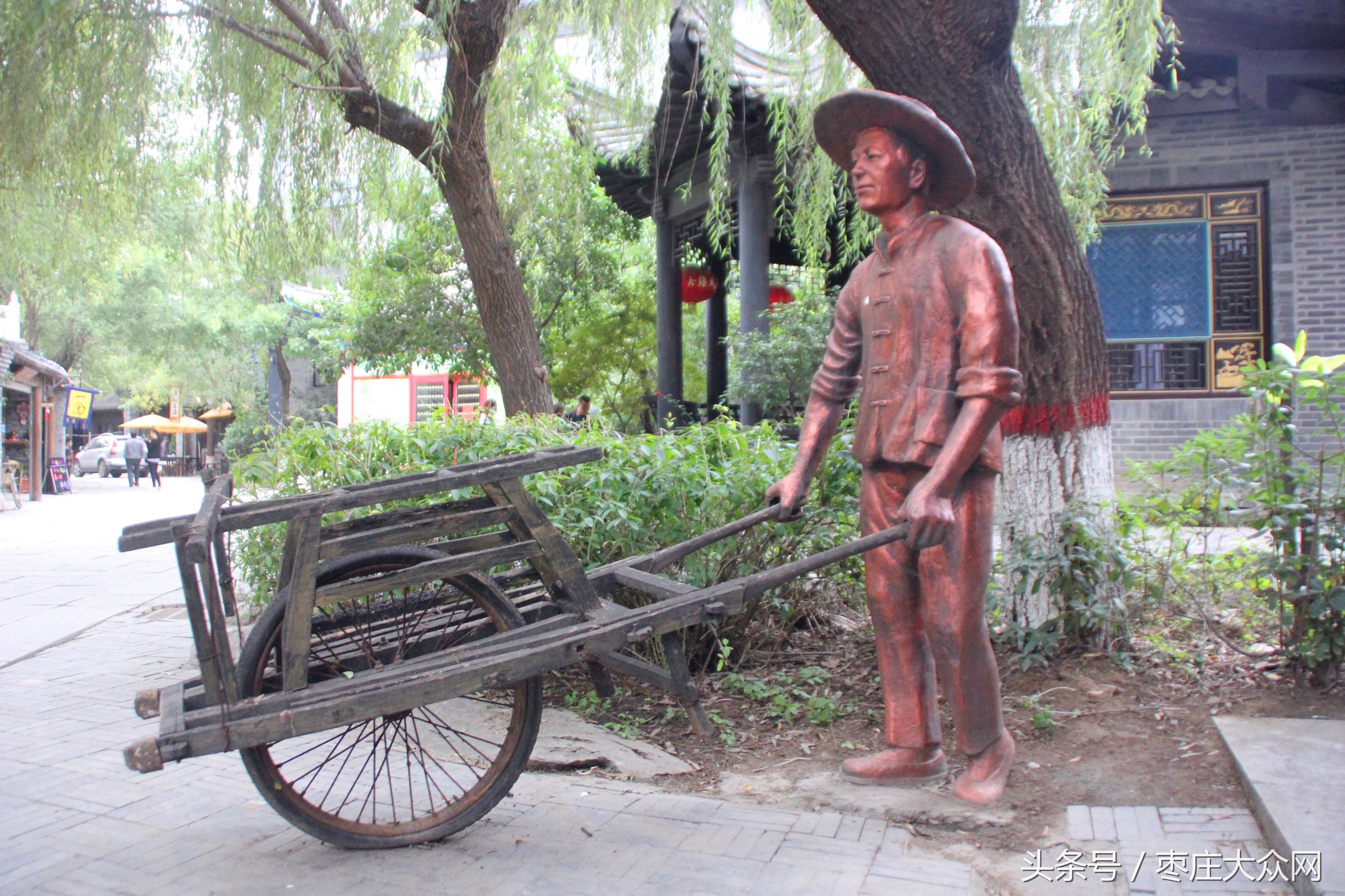 中秋汉服游园会体验传统文化,中秋民俗文化体验游