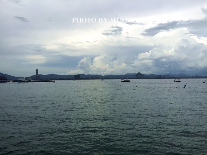 北纬十八度之三亚,北纬18度的旅行三亚游记