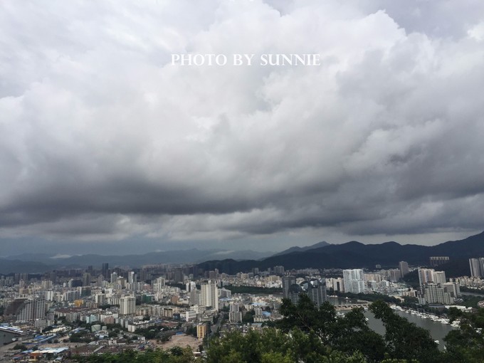 北纬十八度之三亚,北纬18度的旅行三亚游记