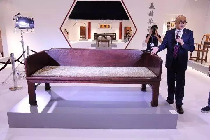 张大千获当代第一画家的金牌奖,张大千秋拍作品欣赏