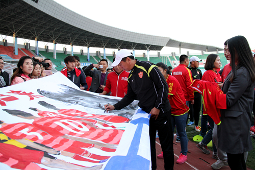 延边主场球迷表演,延边球迷最新视频