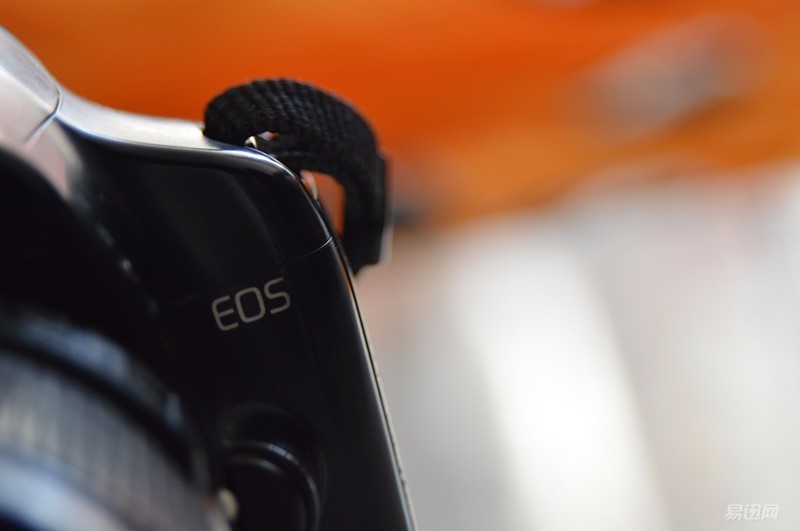 佳能尼康人像对比入门,尼康佳能入门长焦