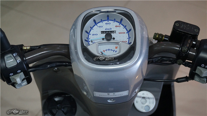 林海lh110t-8雅格,林海lh100t和豪爵的vf100哪个好