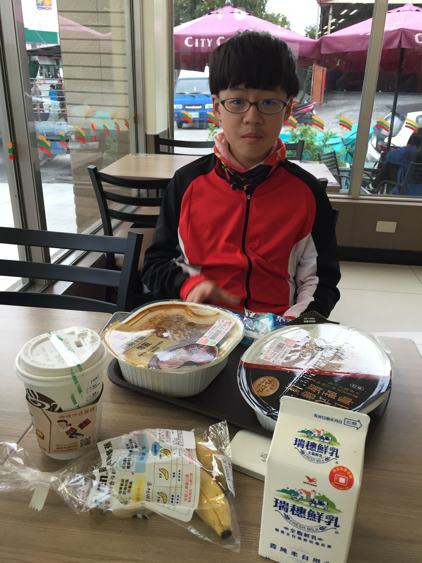 共享单车人人都能骑,共享单车人人都可以骑