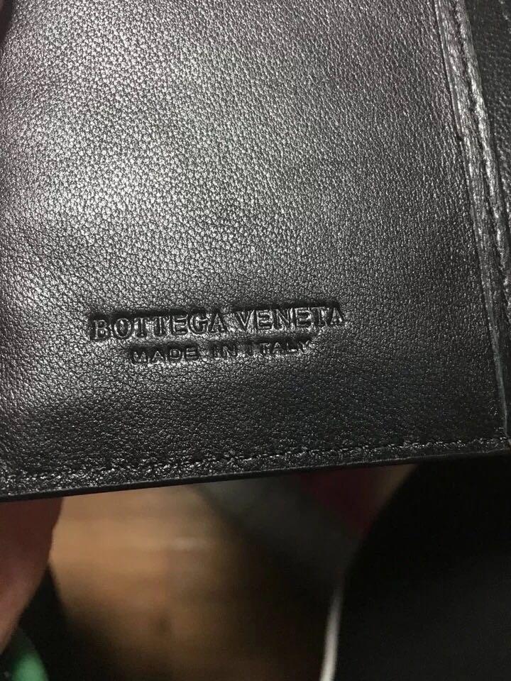 bv钱包真假辨别,bv钱包真假细节图微商