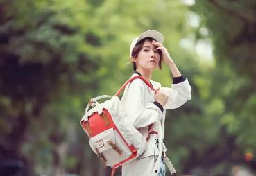 再也不用担心出门撞包，包君满意之小众高颜值双肩包