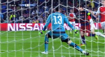 世界足坛史上十大巨星排名,国际足坛十佳球集锦