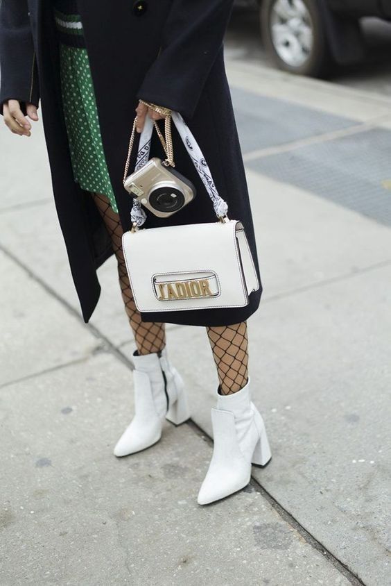 粗跟鞋怎么穿才显瘦 (显瘦女士粗跟鞋)