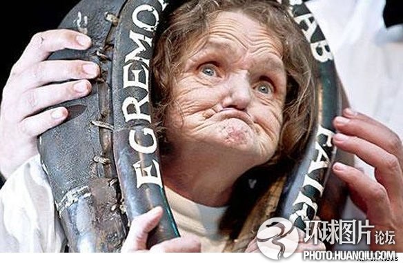 丑吐了，看刘晓庆、范冰冰、黄渤、林嘉欣“不要脸”