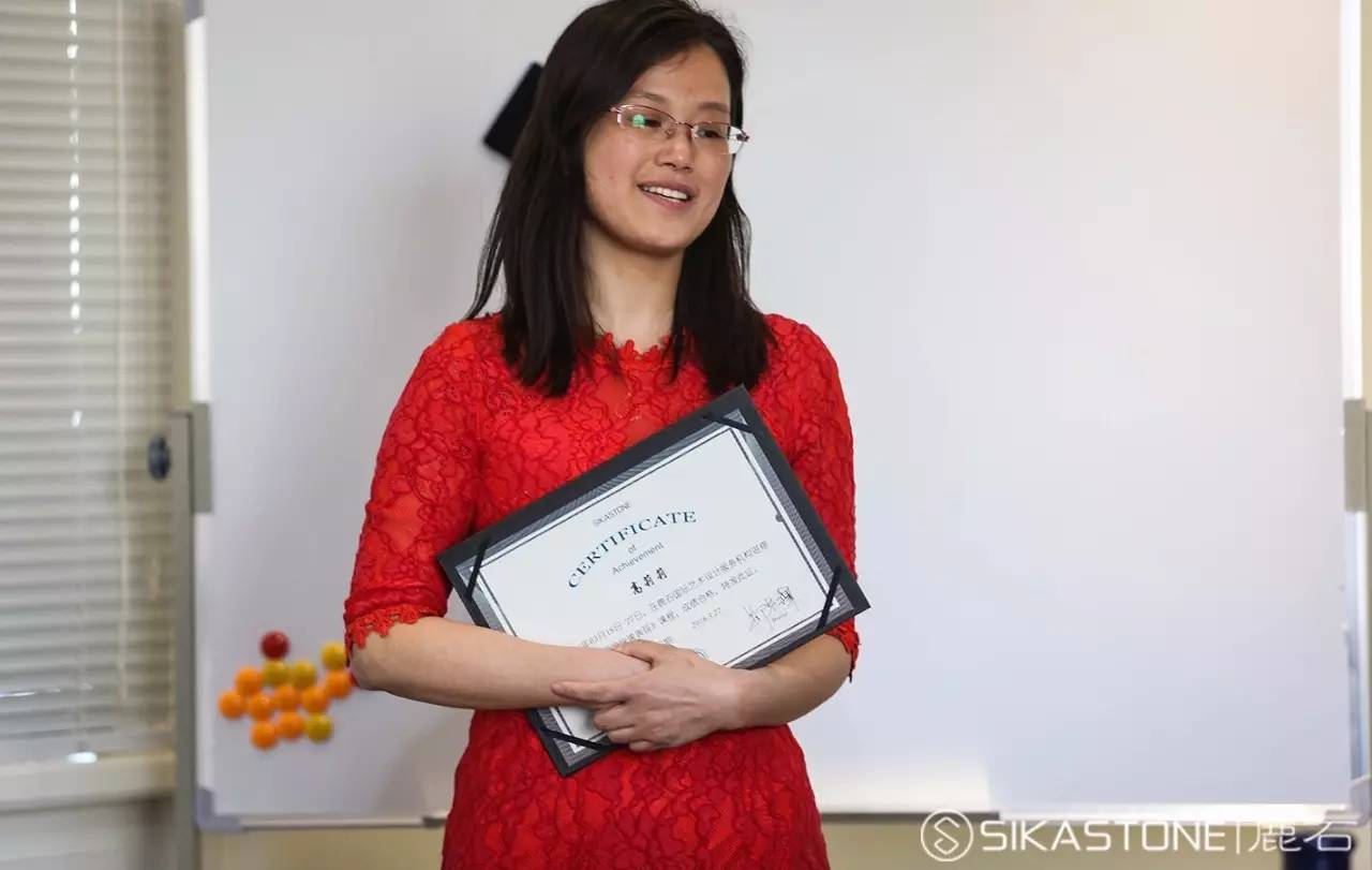 手绘挑大梁，此事要躬行——1603花艺手绘班毕业有感