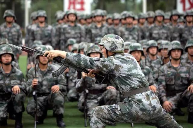 老兵说退伍之前的事,老兵告诉你入伍前该带点什么