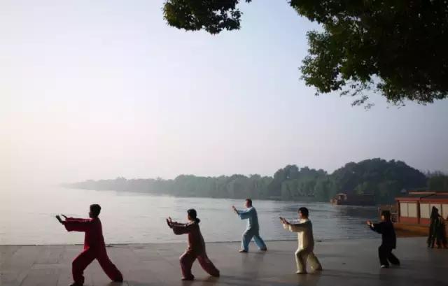 心脏康复运动疗法具体做法,心脏不好打什么太极拳