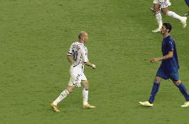 足坛五大恶人事件,足坛五大恶人被打