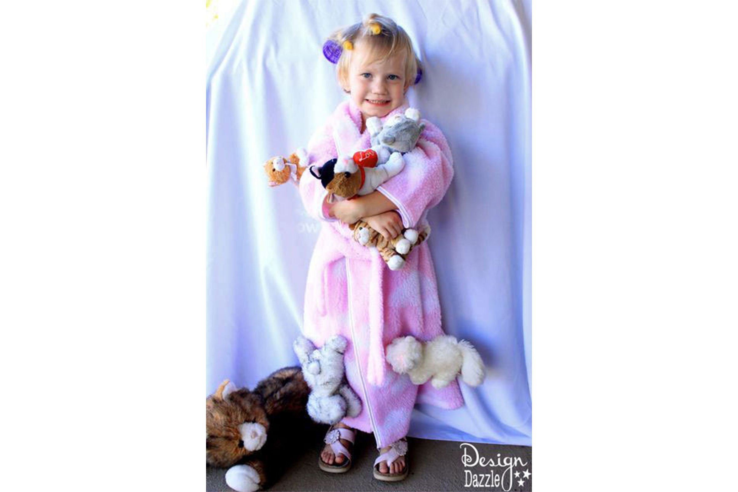 关于万圣节服装什么时候开始买 (万圣节儿童服装自己制作)