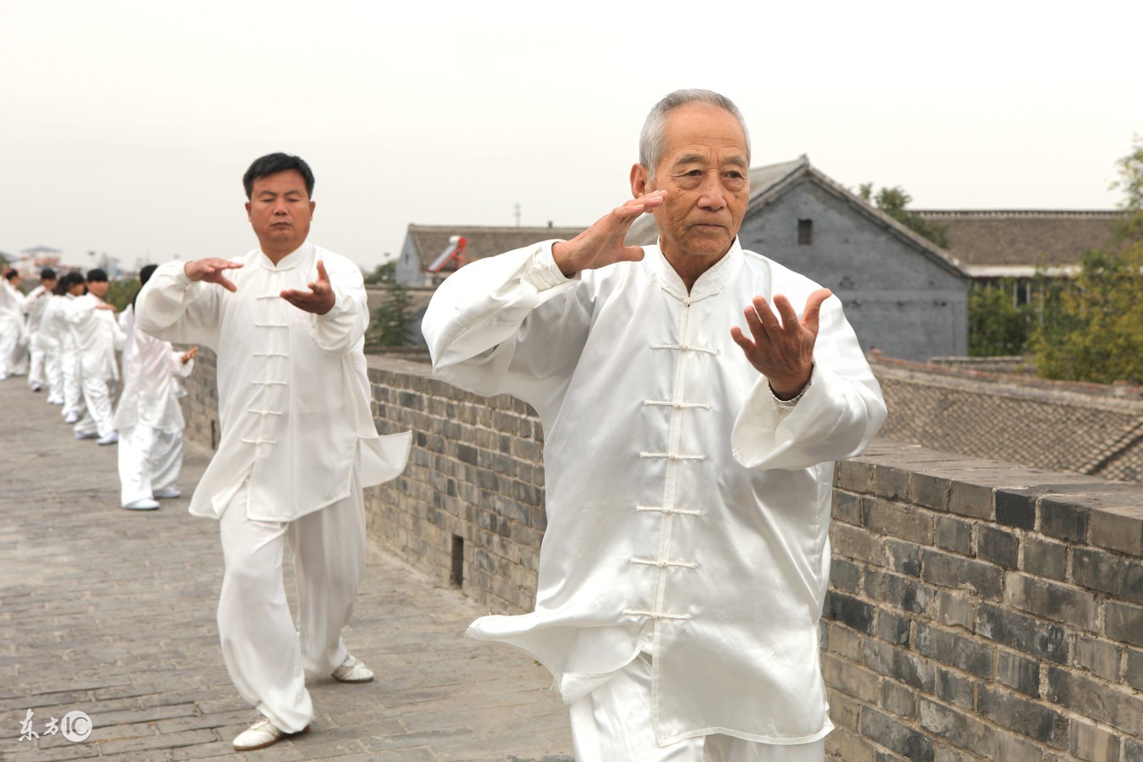 早醒失眠中药可以调理吗,睡眠不好还早醒按哪个穴位最有效