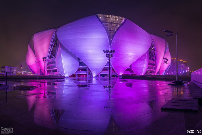 宝马X6,不谈性能如何!自驾遇上大雨还被拍成大片,颜值绝对够!