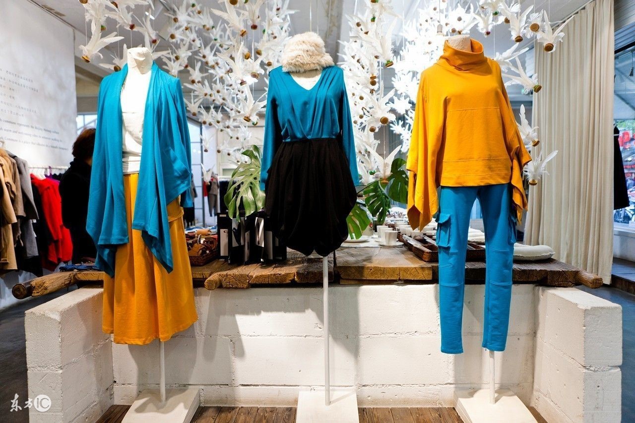 服装店拿货怎么不被坑,服装店要怎样进货才不压库存