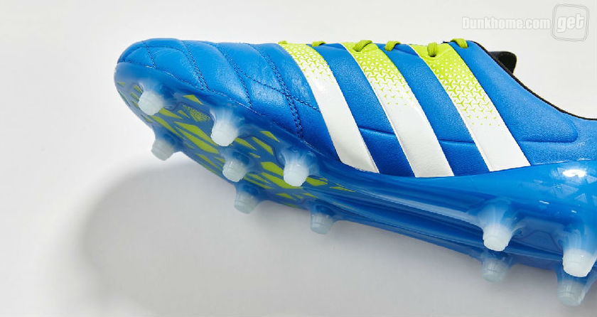 阿迪达斯新配色足球鞋,阿迪达斯最新足球鞋推荐