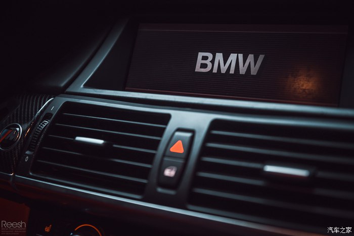 宝马X6,不谈性能如何!自驾遇上大雨还被拍成大片,颜值绝对够!