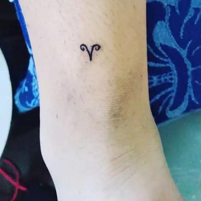 纹身师第一次给别人纹身,朋友带我去纹身然后后悔了