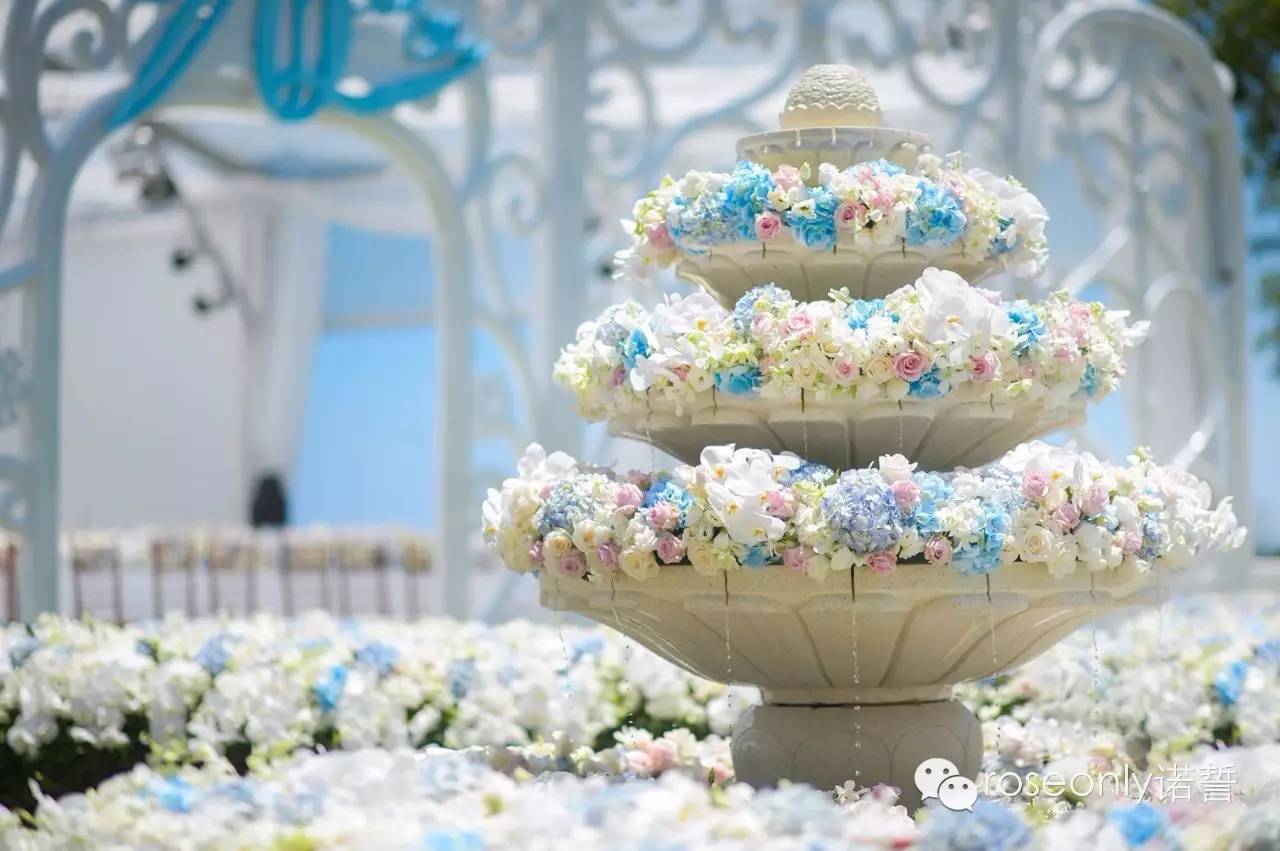 roseonly最全独家揭秘|隆诗婚礼背后每一个动人的故事
