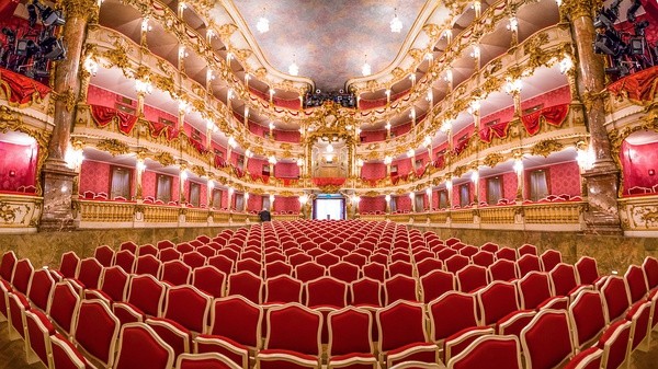 慕尼黑完整版多少分钟,慕尼黑空难详解