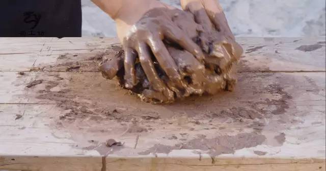 三代人100多年以来只做一件事情,三代人只为做好一件事