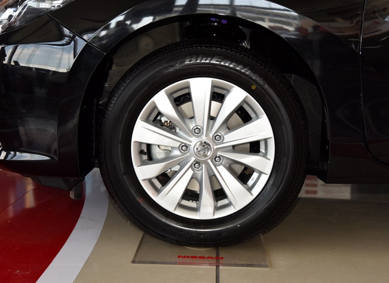 移动大沙发的商务车推荐,40万左右的移动沙发