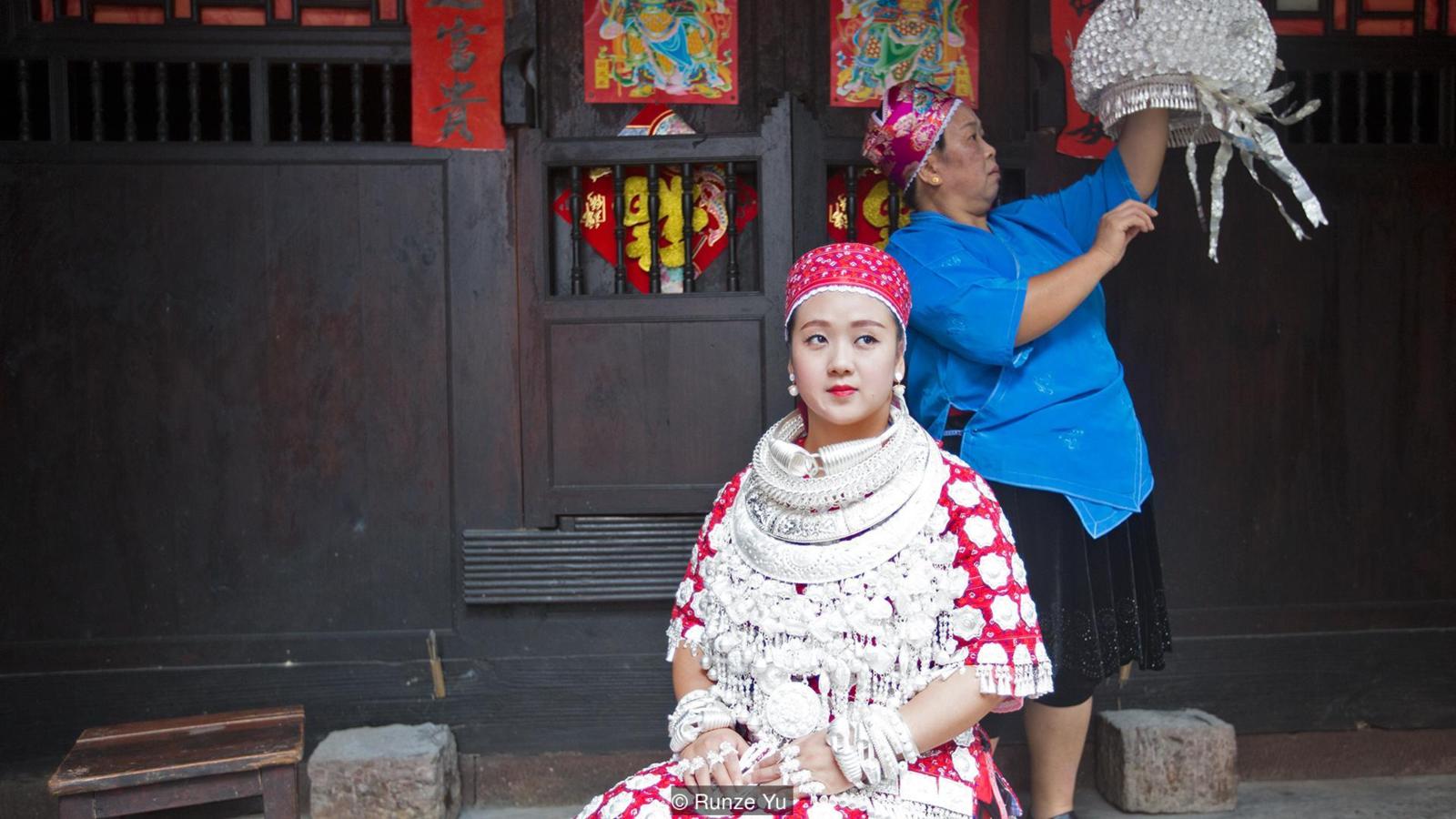 这里的女子很特别,没有几公斤的银子不能娶